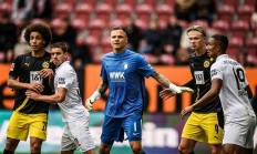 ac米兰官网-关于智利翻盘多特蒙德，法比尼奥点燃赛场的信息