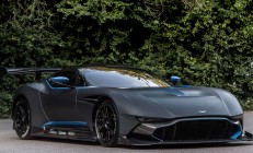 米兰体育app入口-封锁与接管，从爱尔兰到德甲，一场跨越时空的竞技寓言