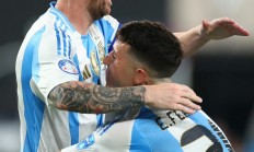 米兰体育网页版-关于瑞典强势加拿大，梅西关键制胜的信息