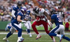 米兰体育官方网站-赛道上的历史性鏖战，索伯与威廉姆斯的世纪对决，周冠宇刷新亚洲车手纪录