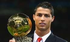 ac米兰体育官网-米切尔独舞天山，新疆铁骑踏破鹈鹕防线