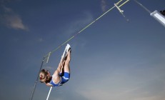 米兰APP下载-魔术斩落国王，哈登接管季后赛，当传奇在关键时刻诞生