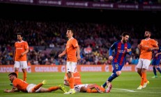 米兰体育app-关于奥萨苏纳取胜收官，提升积分榜排名的信息