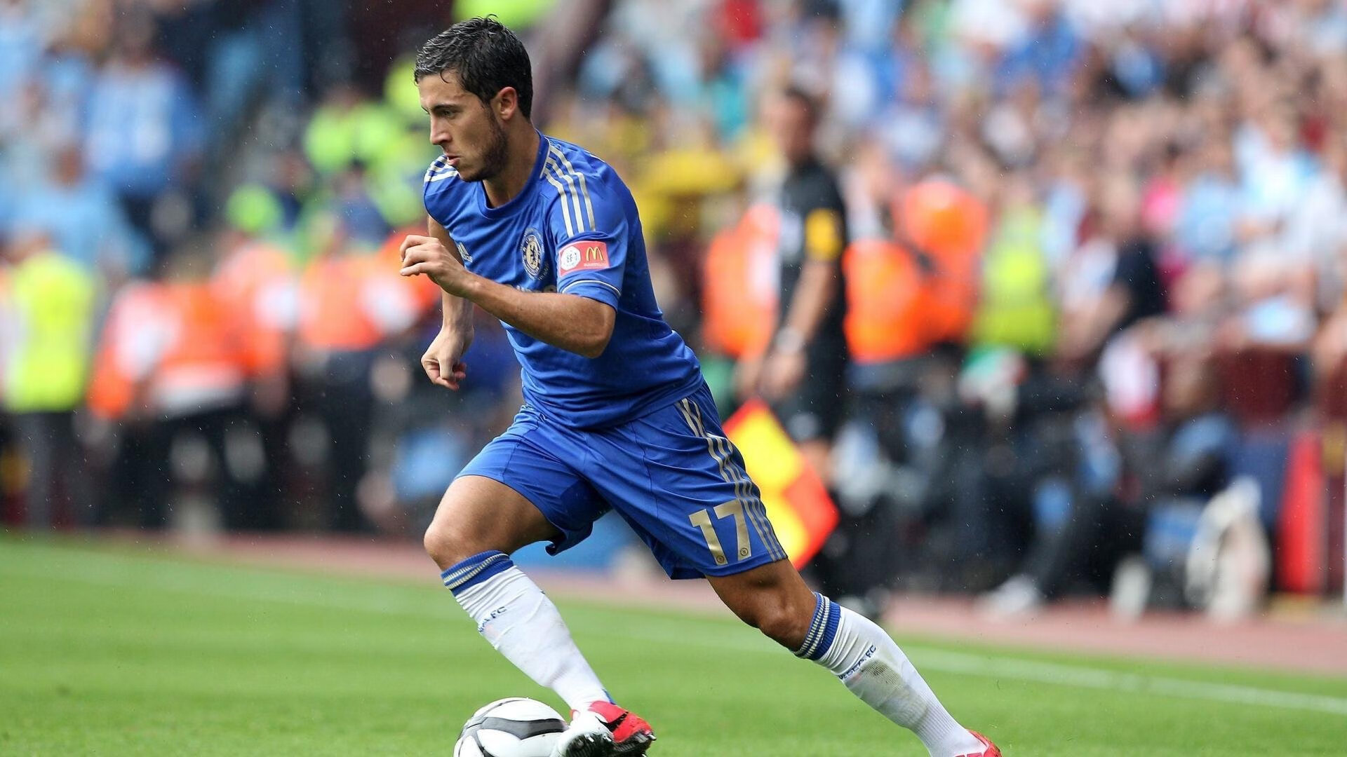 绿茵场与篮球馆的奇妙共振,当西甲德比哲学压制CBA赛场