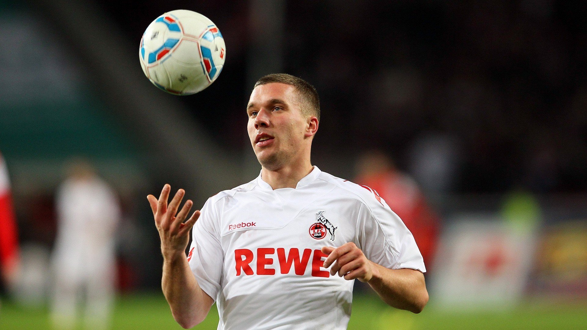 鏖战东瀛，英格兰队绝境逢生，波尔一球惊艳四座